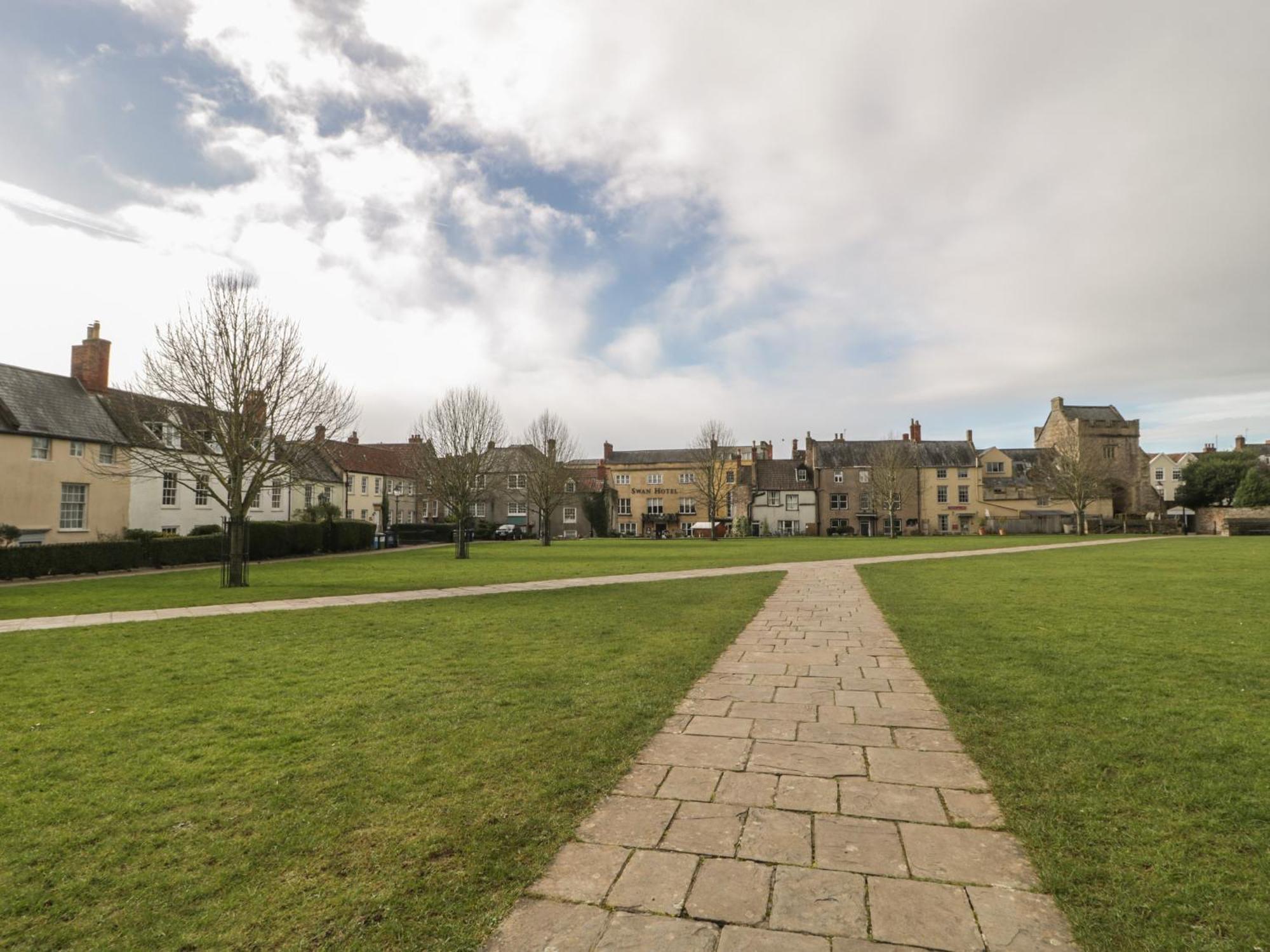 Villa 4 Priest Row Wells Exterior foto